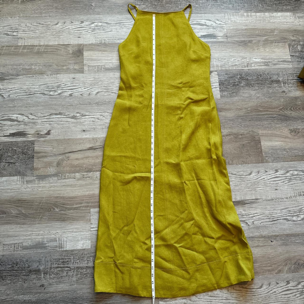 dresses - Picture 2 of 8